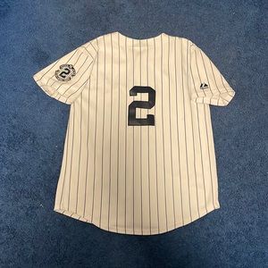 Yankees Derek Jeter Jersey L